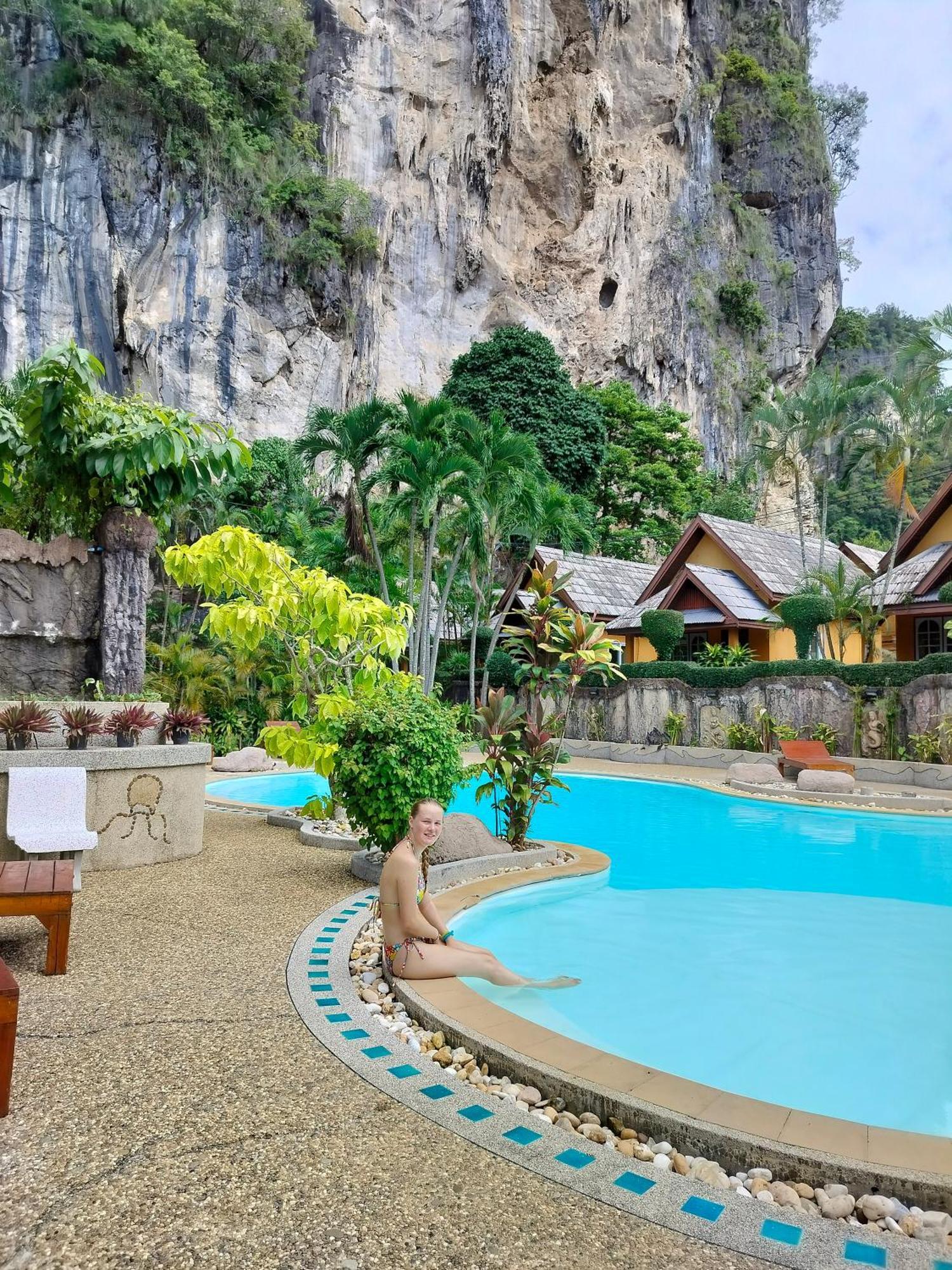 Diamond Cave Resort Pantai Railay Bagian luar foto